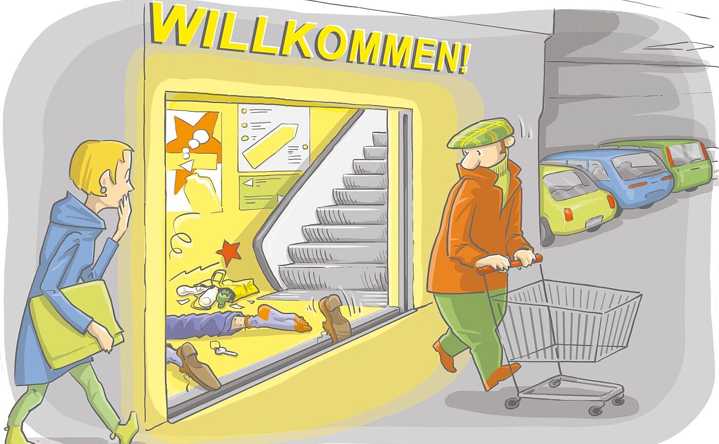 Mann verlässt mit Einkaufswagen ein Geschäft, Frau hält sich davor eine Hand vor den Mund, im Geschäft sieht man eine Person am Boden liegen