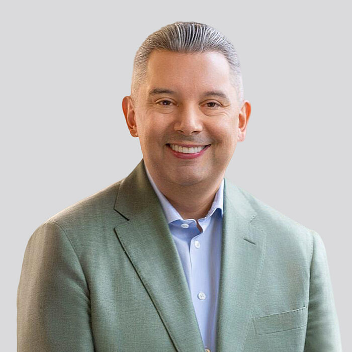 Portraitfoto Mike Dargan