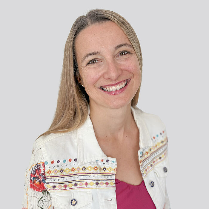 Portraitfoto Melanie E. Bednar