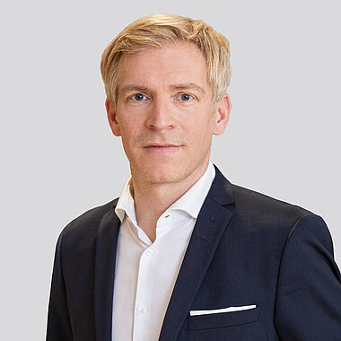 Portraitfoto Gunnar Widhalm