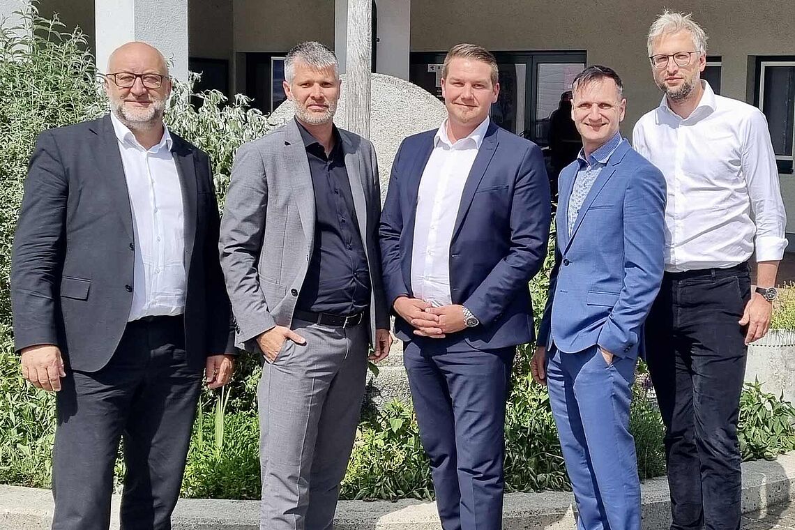 Gruppenfoto Erwin Smole, Michael Eisler, Lukas Scherzenlehner, Harald Weiss und Fritz Ecker