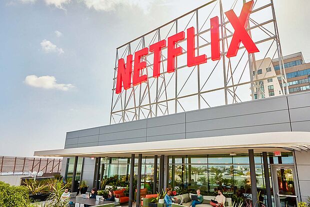 Blick auf Netflix-Gebäude