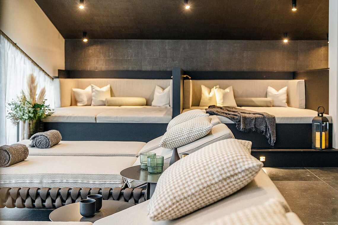 Liegebereich, Ruhebereich, Wellnessbereich im Hotel Arpuria in St. Anton am Arlberg