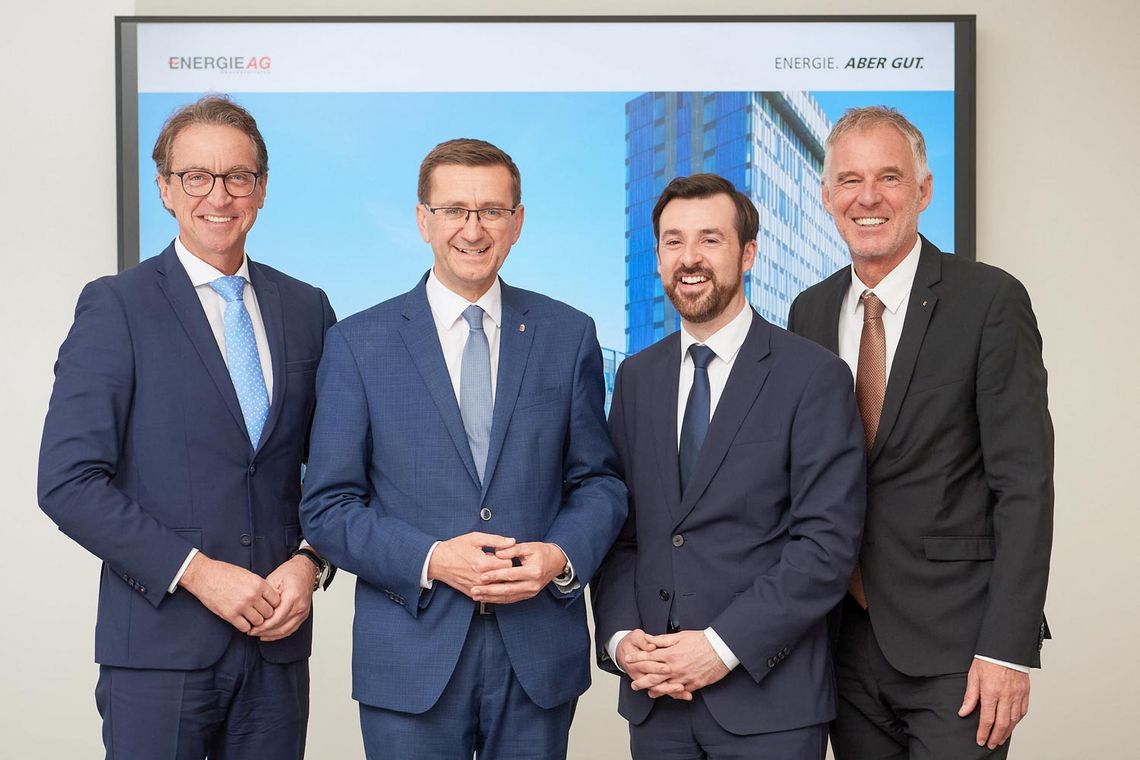 Gruppenfoto Leonhard Schitter, Aufsichtsratsvorsitzender Markus Achleitner, CTO Alexander Kirchner und CFO Andreas Kolar
