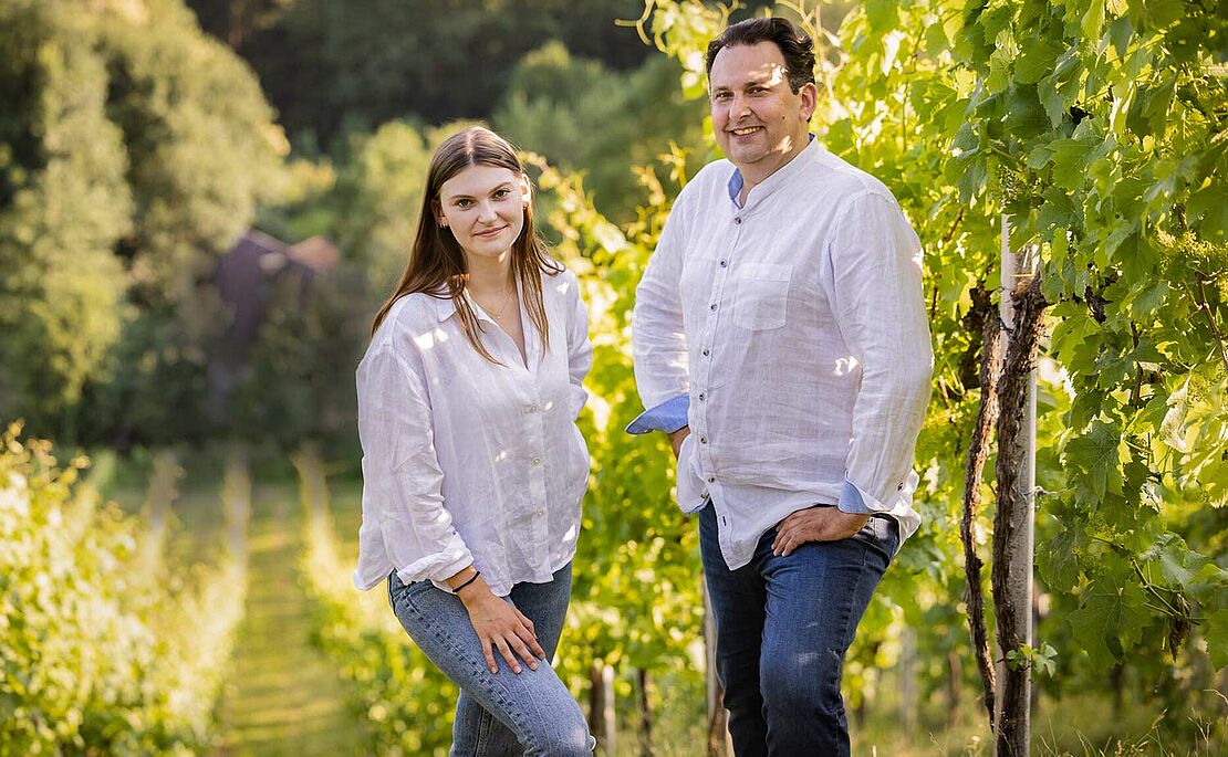 Foto von Verena und Stefan Langmann im Weingarten