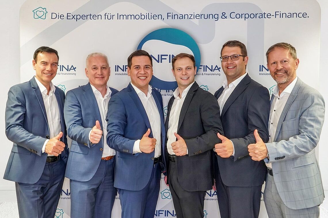 Gruppenfoto Christoph Kirchmair; Hagen Luckert; Pablo Viveros, Lorenz Sigl, Gerhard Veichtlbauer und Harald Draxl