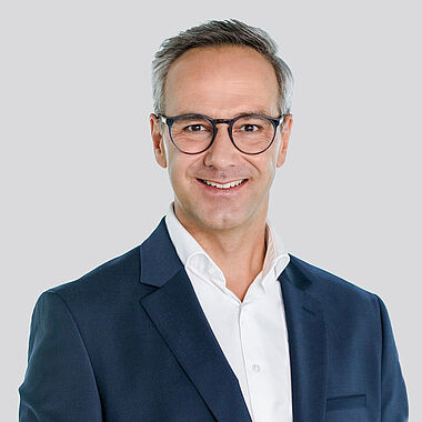 Portraitfoto Bernhard Achleitner