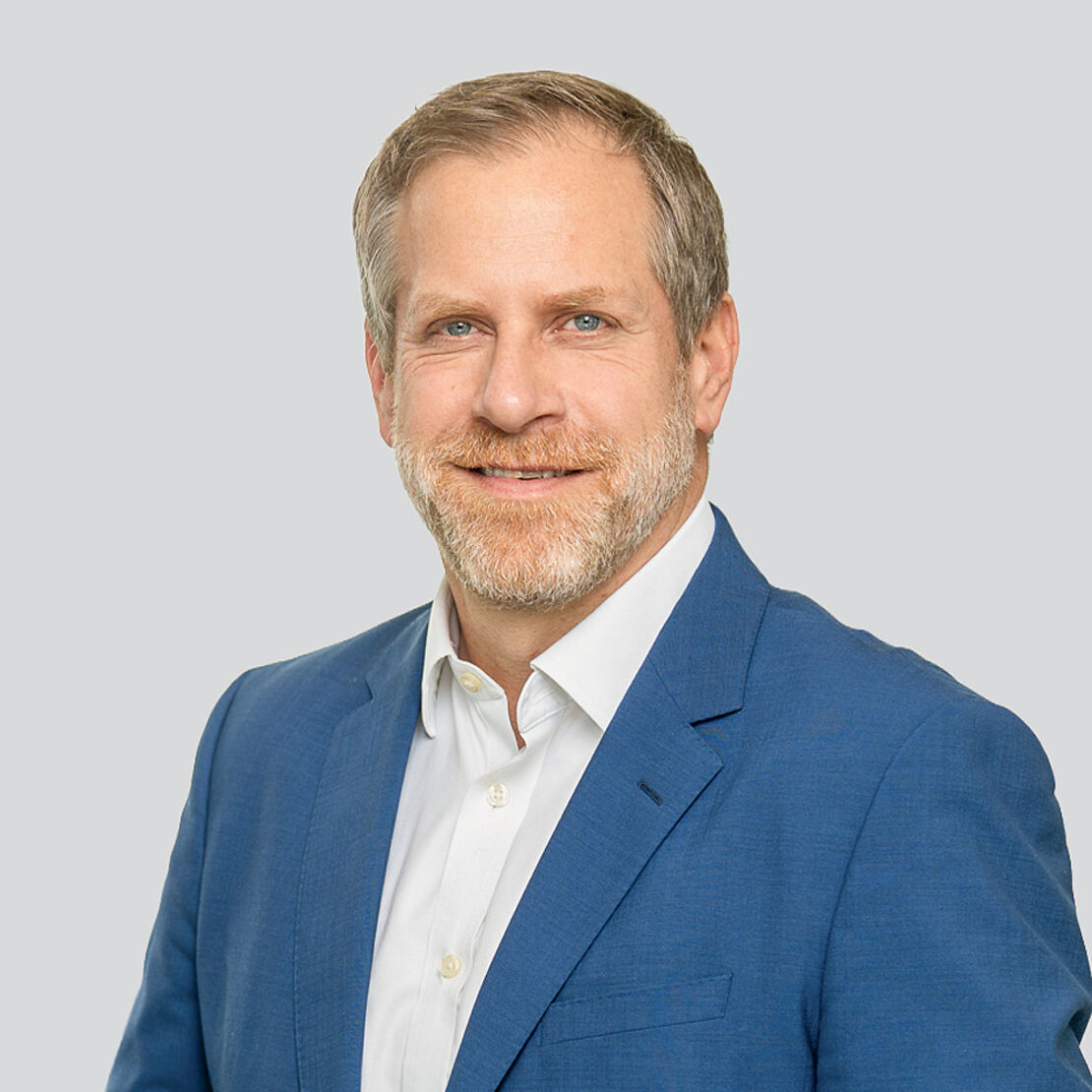 Portraitfoto Markus Isenmann