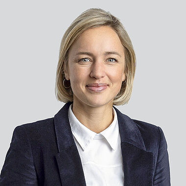 Portraitfoto Doris Wolfsteiner