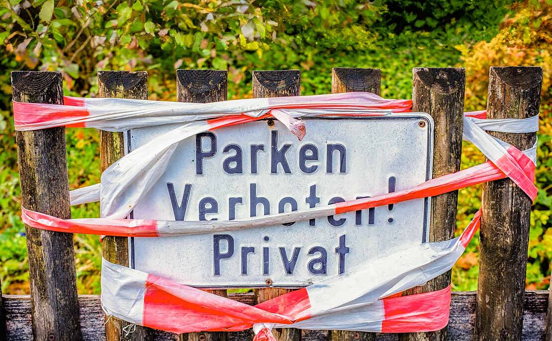 Parken verboten Schild