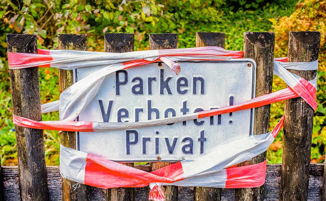 Parken verboten Schild