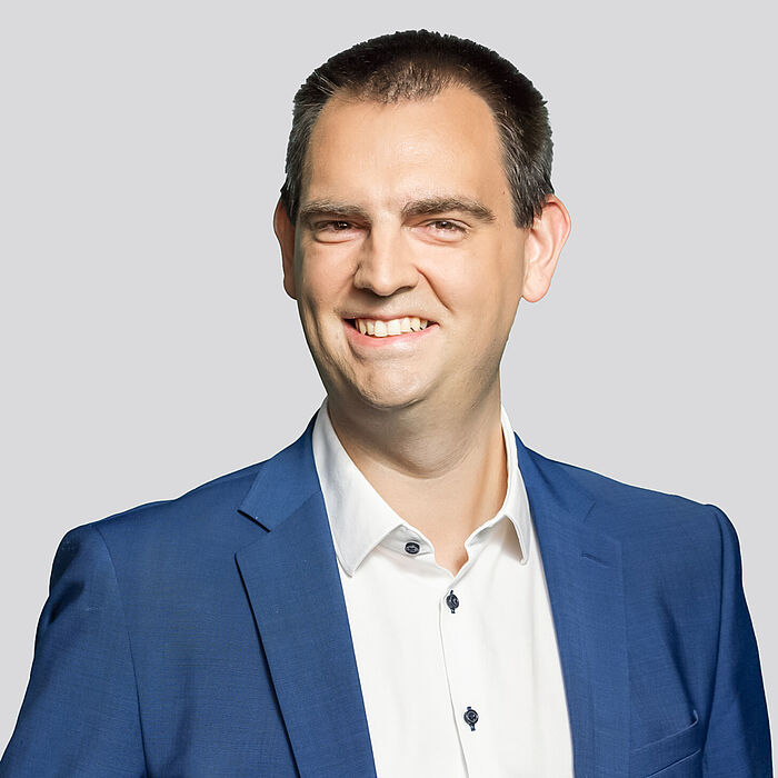 Portraitfoto Andreas Rohringer