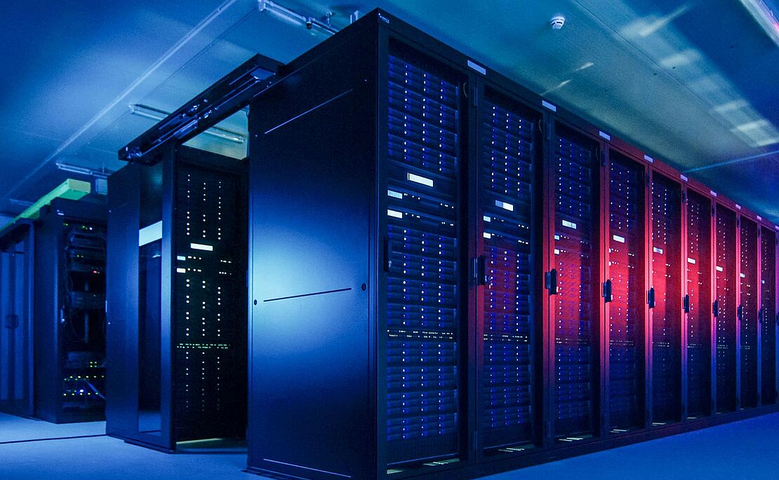 Blick auf einen Supercomputer
