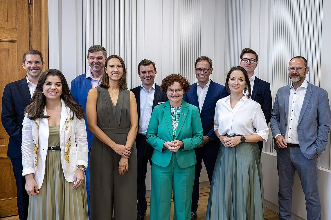 Gruppenfoto Stefan Haubner, Laura Raggl, Werner Wutscher, Hannah Wundsam, Clemens Schmidgruber, Elisabeth Zehetner, Franz Zöchbauer, Claudia Falkinger, Lukas Keplinger und Rudolf Dömötör