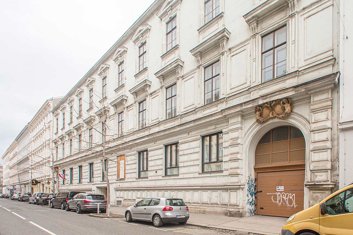 Ein Wiener Palais als Wanderpokal