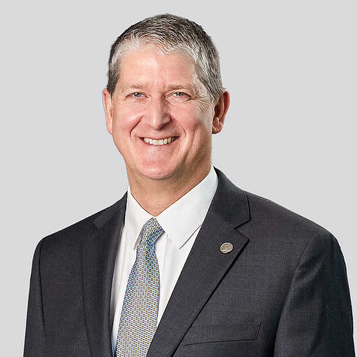 Portraitfoto Roger Kearns