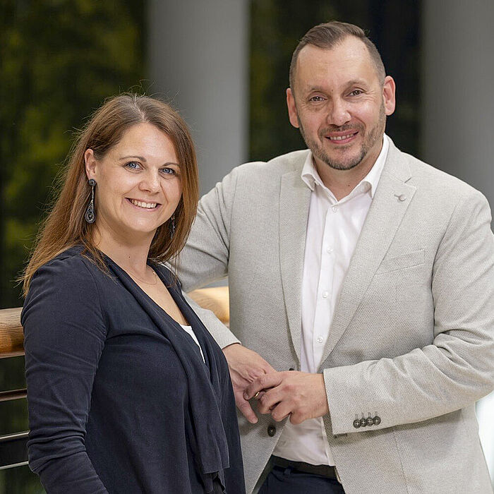 Gruppenfoto Julia Stenkosi und Claudia Chizzola