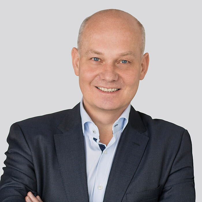Portraitfoto Erich Riegler