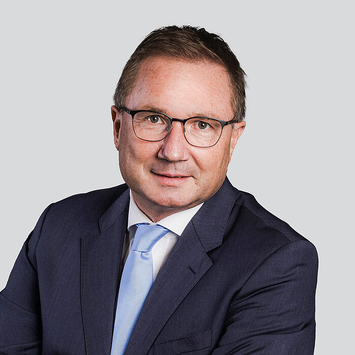 Portraitfoto Franz Ennser