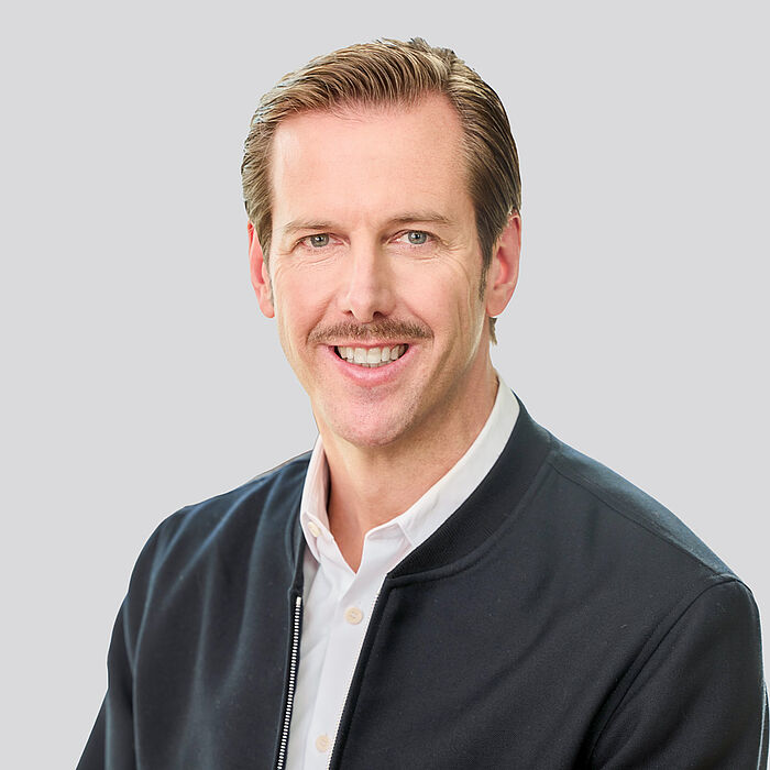 Portraitfoto Oliver Reiber