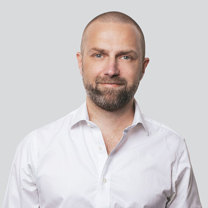 Portraitfoto Christian Teichmann