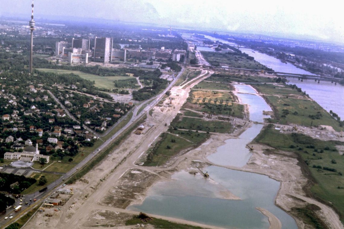 Donau City 1980