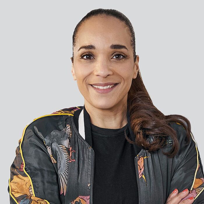 Portraitfoto Mona Roberts