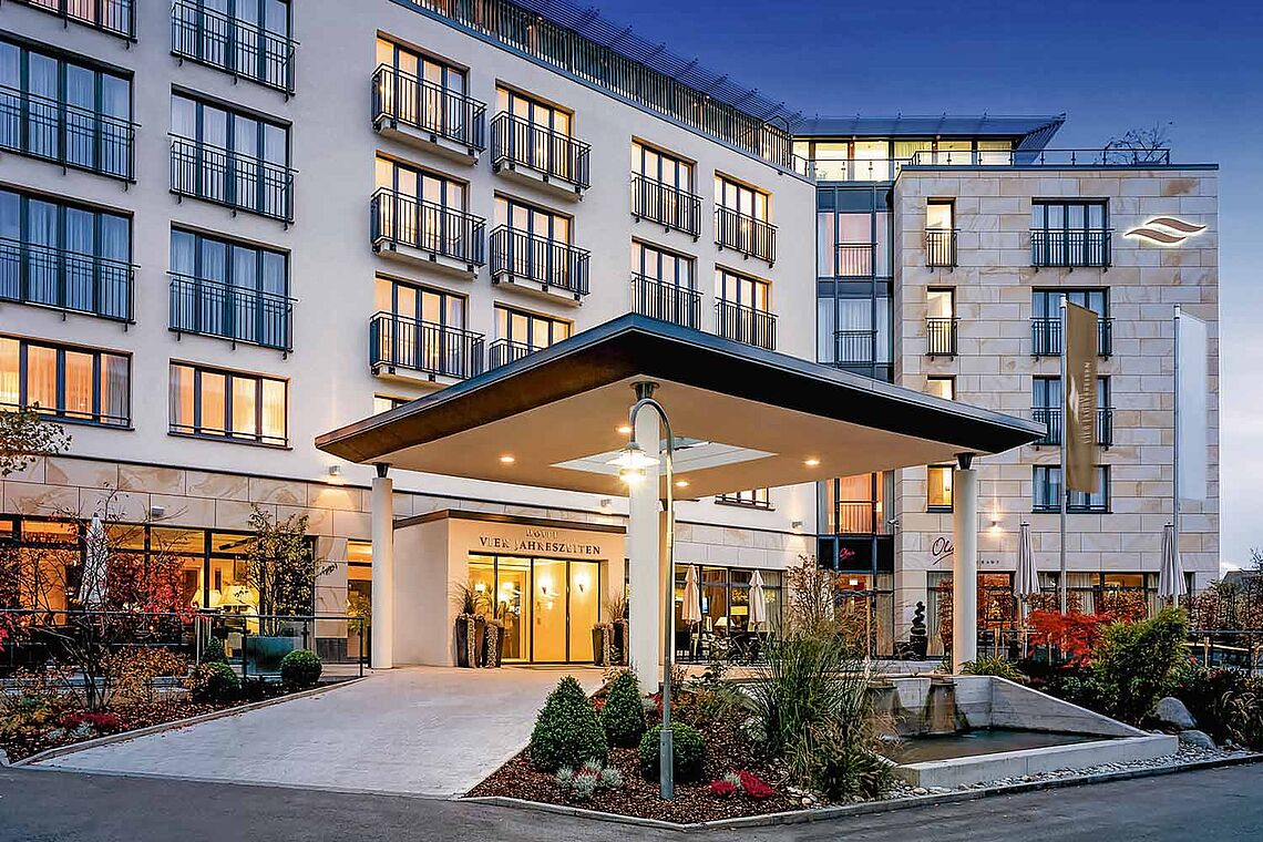 Außenansicht Hotel Vier Jahreszeiten Starnberg