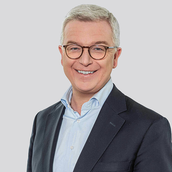 Portraitfoto Michael Höllerer