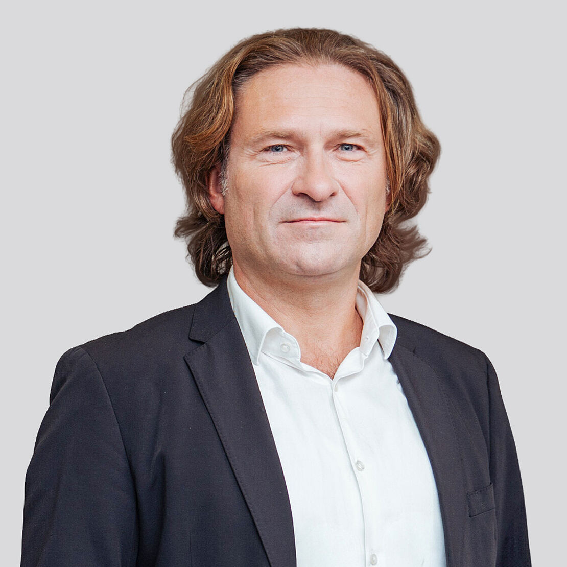 Portraitfoto Marcin Kuchta