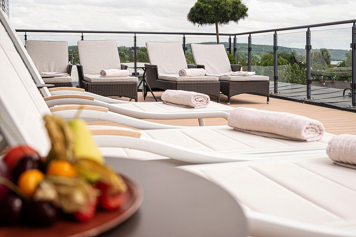 Wellness-Terrasse Hotel Vier Jahreszeiten Starnberg