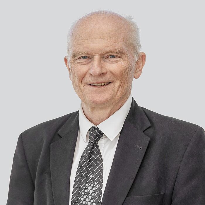 Portraitfoto Peter Thirring