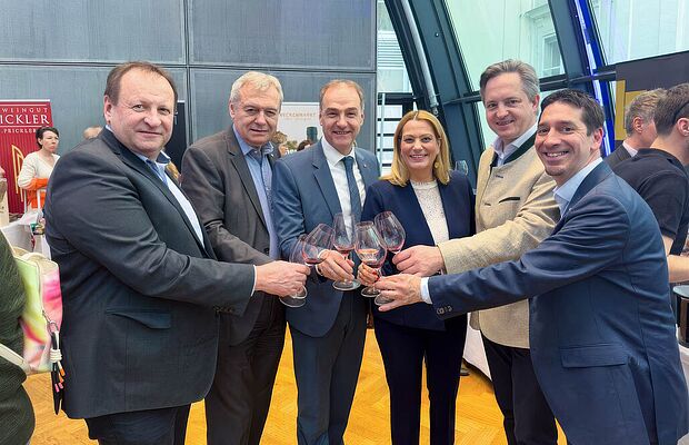 Foto Daniela Winkler, Leonhard Schneemann, Christian Zechmeister, Günter Griesmayr, Josef Glatt, Johannes Schmuckenschlager