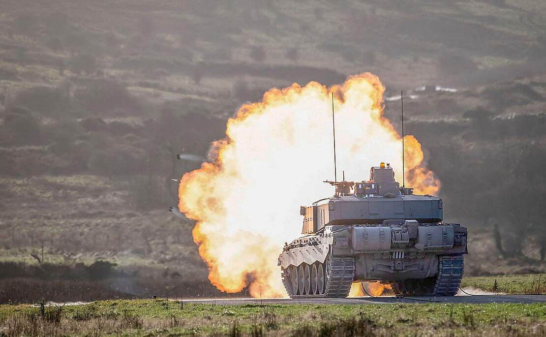 Panzer vor Feuerexplosion