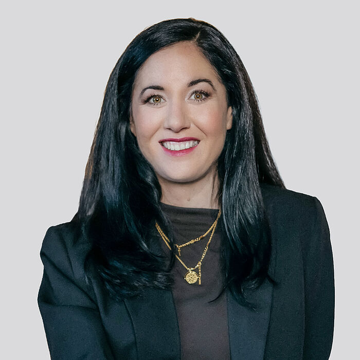 Portraitfoto Julia Hoffmann