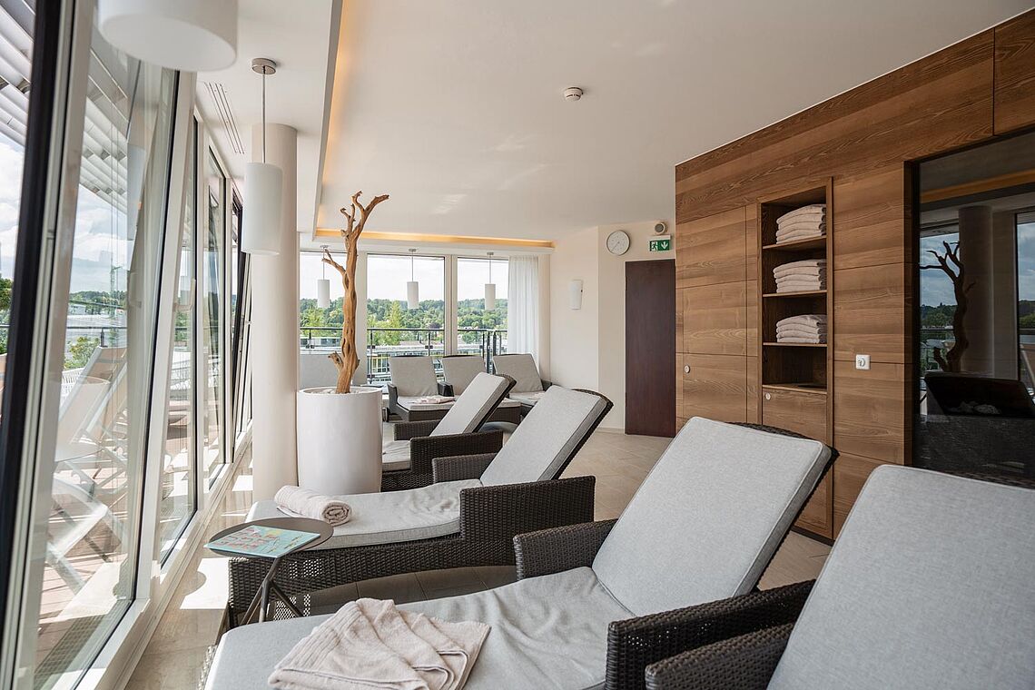 Sauna- und Wellness-Bereich Hotel Vier Jahreszeiten Starnberg