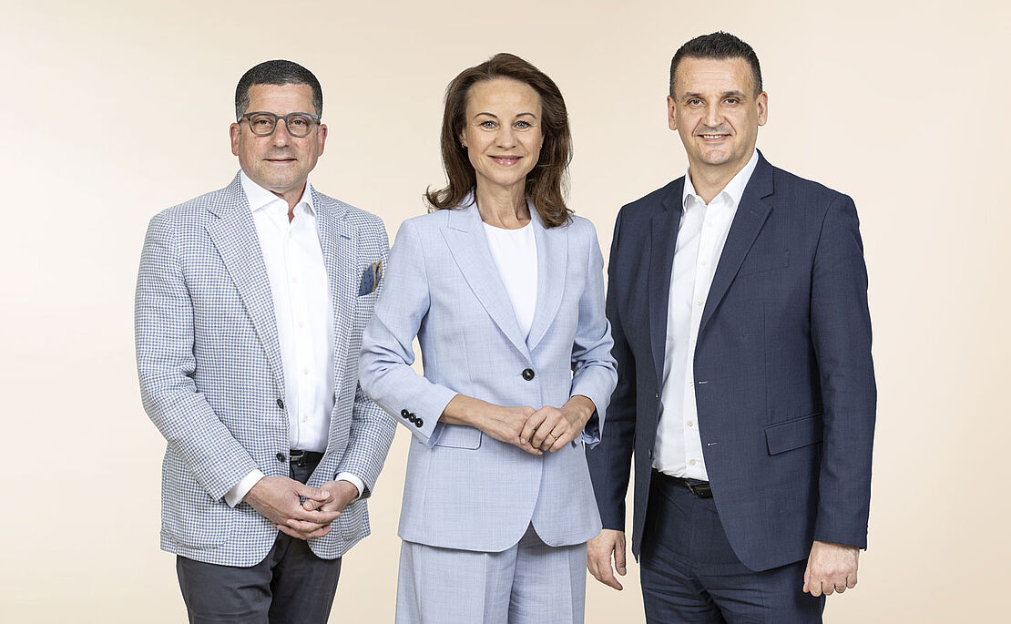 Marcel Haraszti, Patricia Neumann und Ivan Vlaho stehen nebeneinander