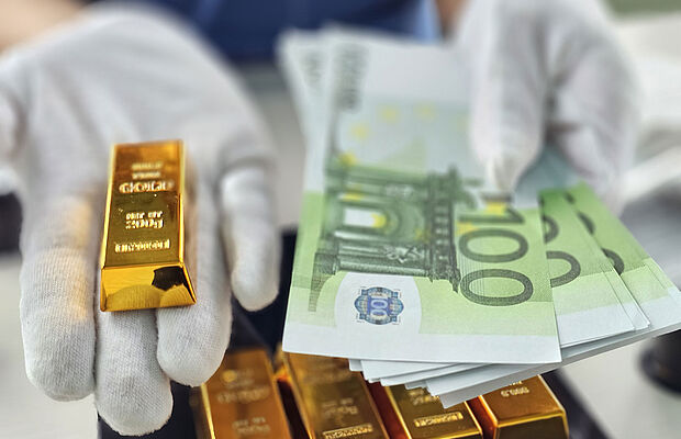 Gold versus Geld