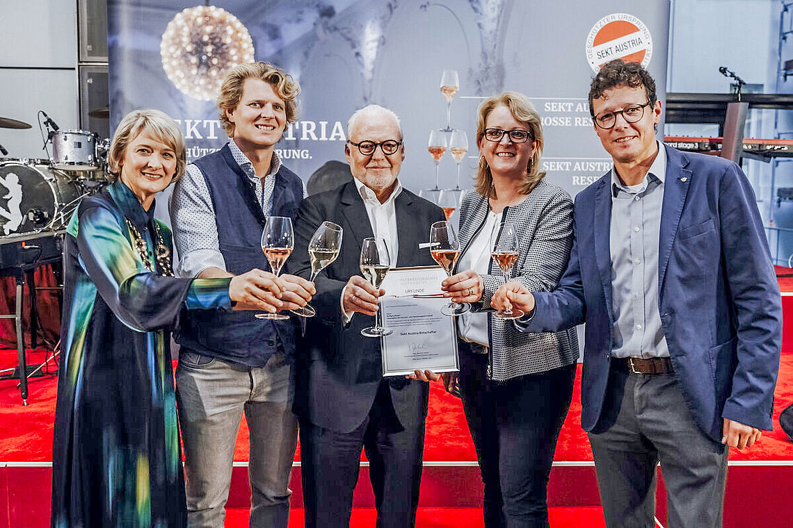 Sekt & Champagner – Prickelndes nicht nur zu den Festtagen