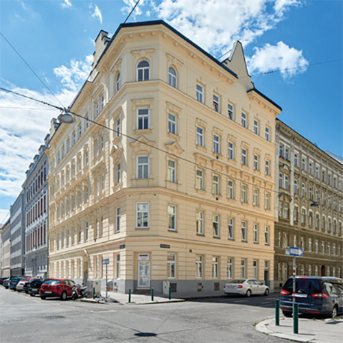 Zu WEIHNACHTEN ein ZINSHAUS von PLENUS